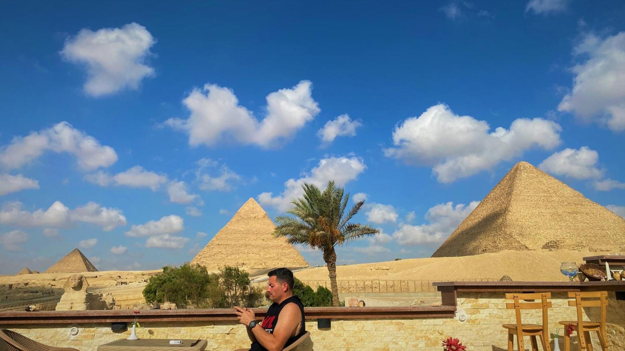 Seven Pyramids Panoramic View Inn Kafret el-Gabal Dış mekan fotoğraf
